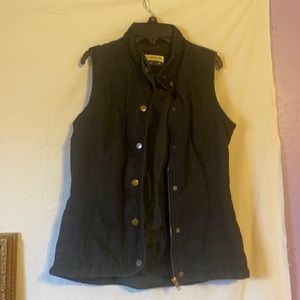 Magellan Outdoors Heavy Duty Vest